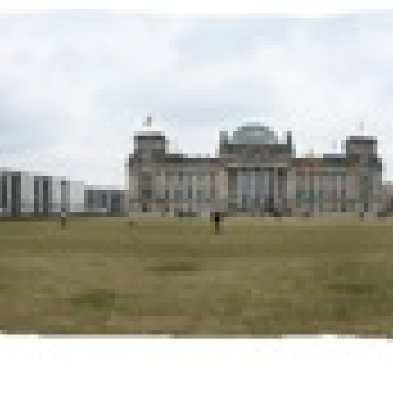 Reichstag-Panorama roh