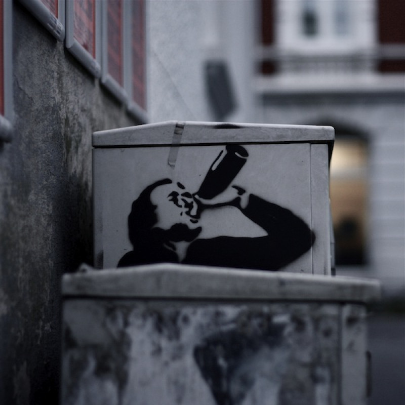 Streetart in Bonn - "Trinker"