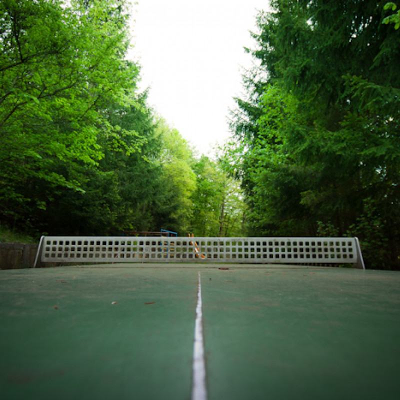 Grüne Tischtennisplatte, am "Naturfreundehaus" in Idar-Oberstein