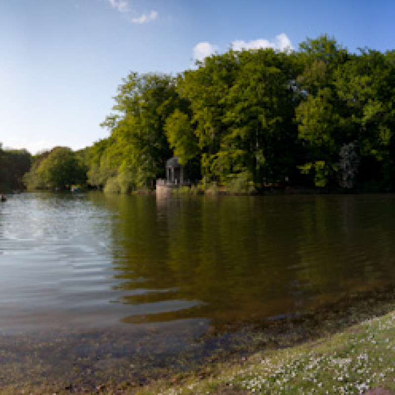 Panorama am See im Krefelder Stadtwald