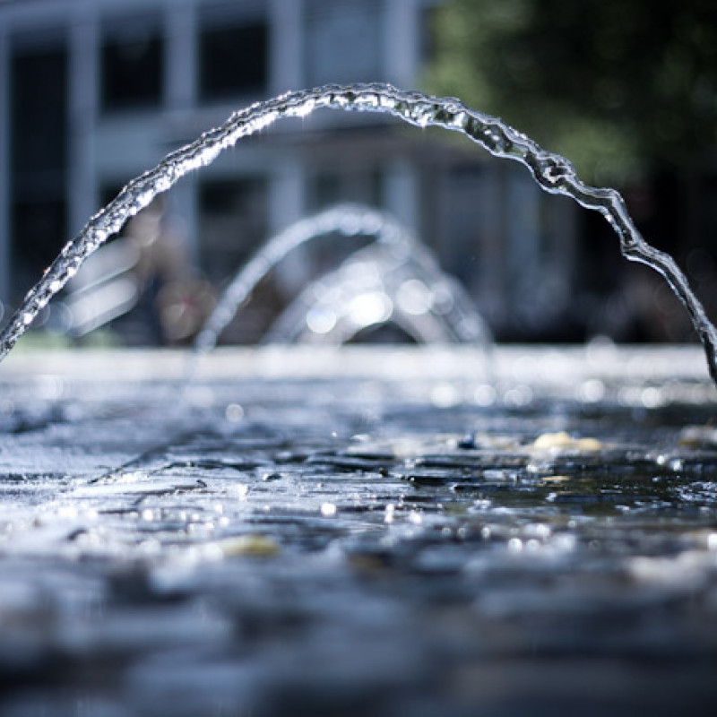 Wasserspiel am Bonner Frankenbad