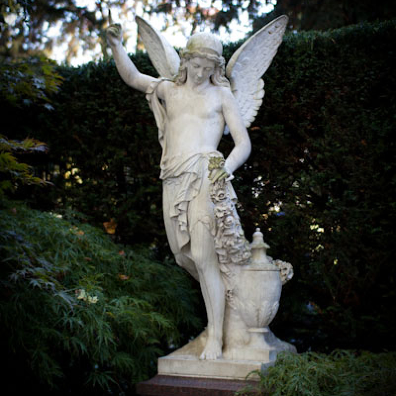 Statue