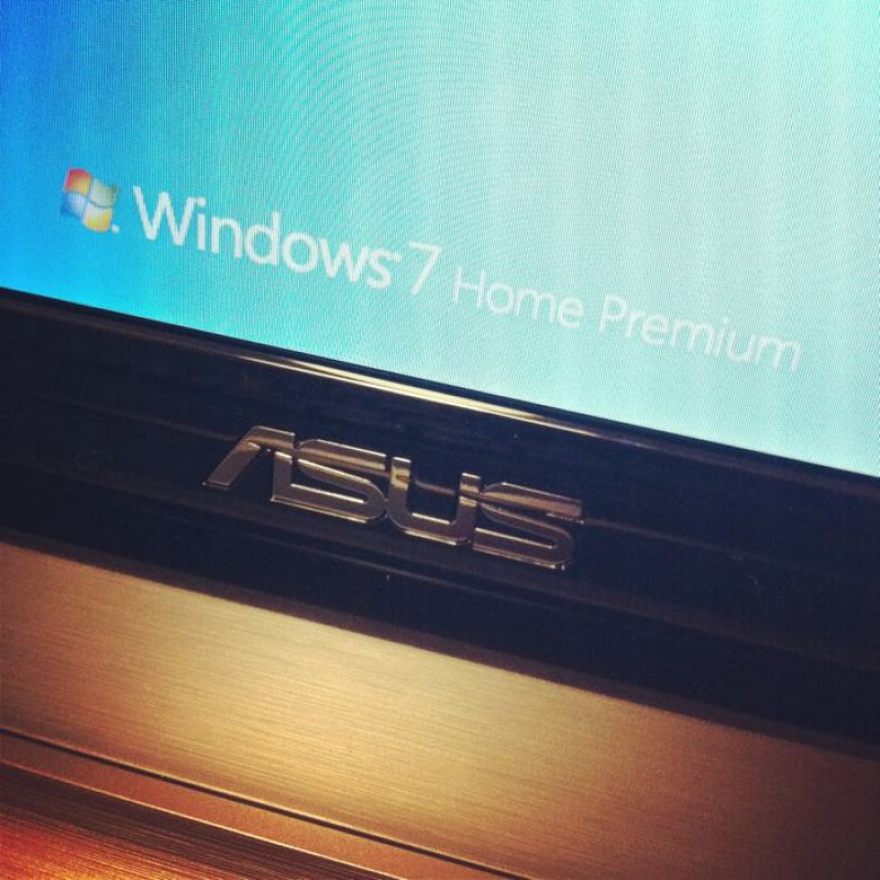 Asus und Windows Home Premium