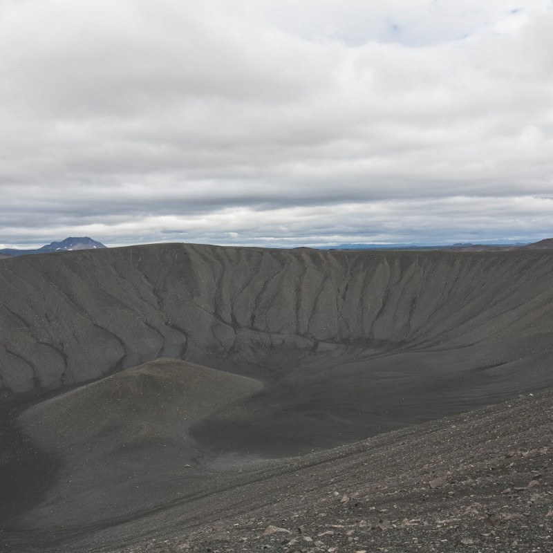 Blick in einen Krater.