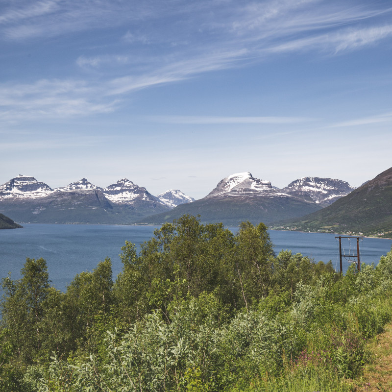 Berge und Meer.