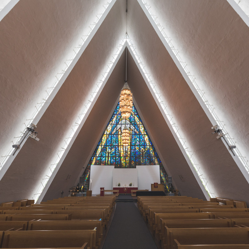 Innenraum der Kirche in Tromsø.
