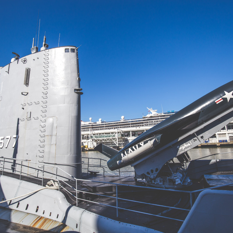 Ein U-Boot mit Rakete