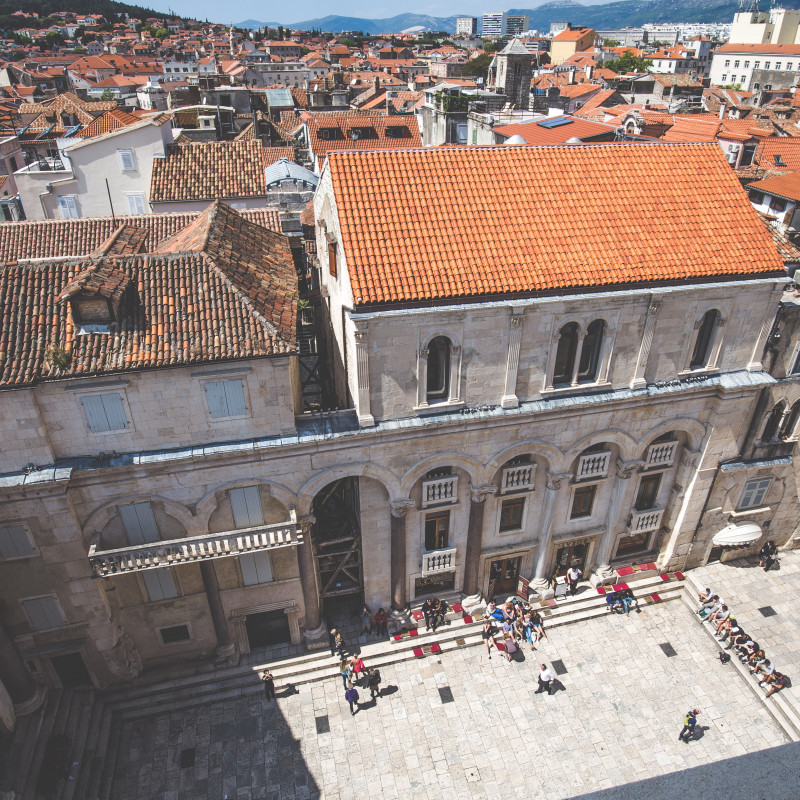 Platz vor der Kathedrale