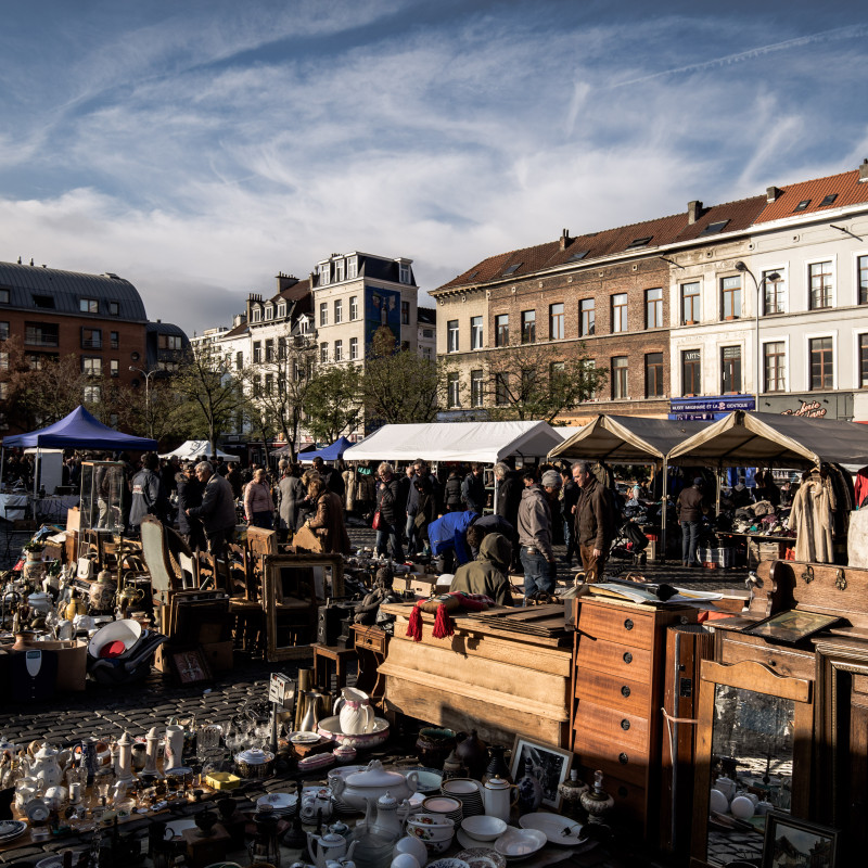 Der Flohmarkt im Viertel Morelles.