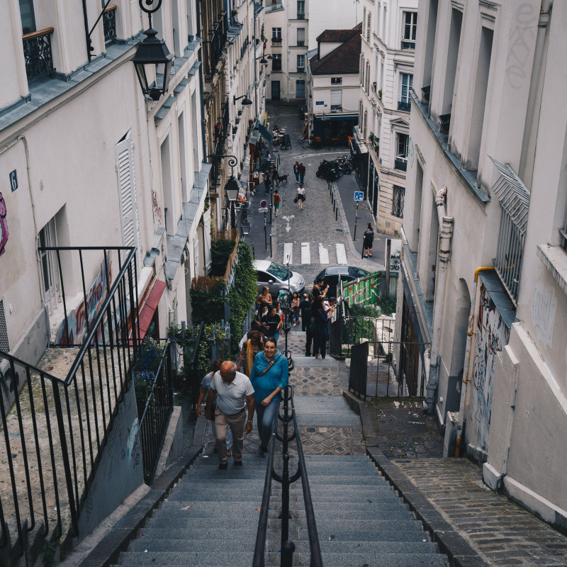 Eine Treppe in Montmartre.