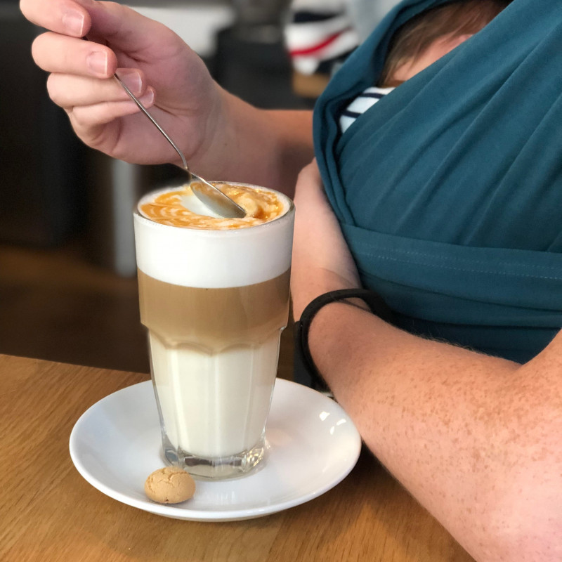 Ein Caramell-Macchiato.