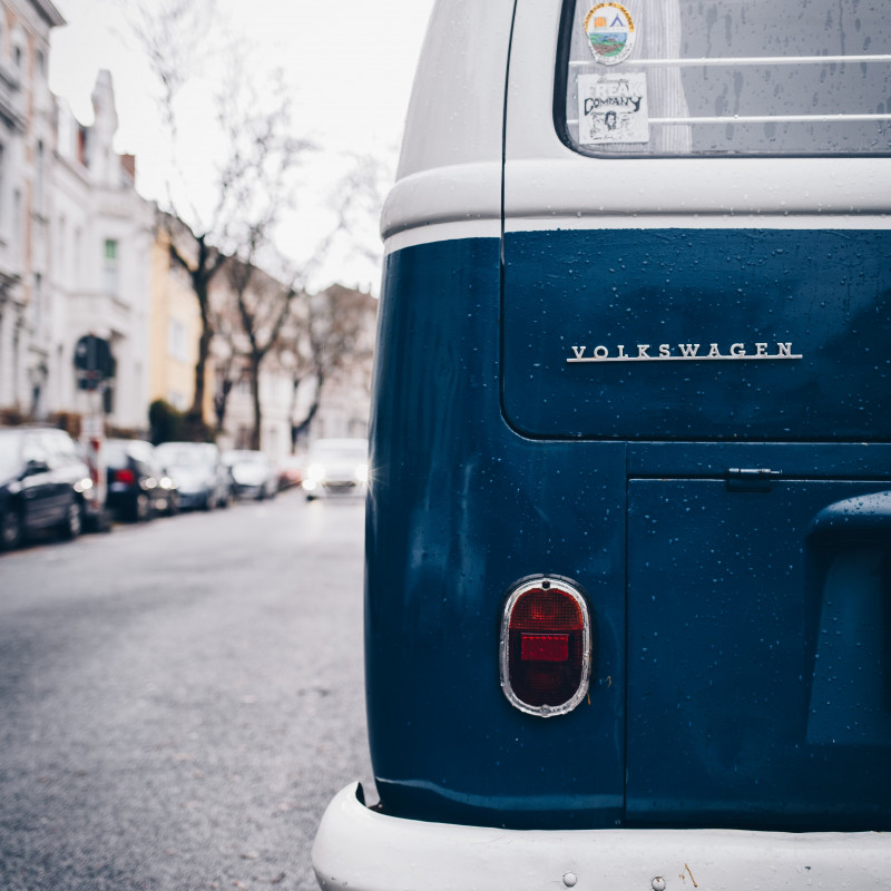 Detailansicht eines alten VW-Busses.